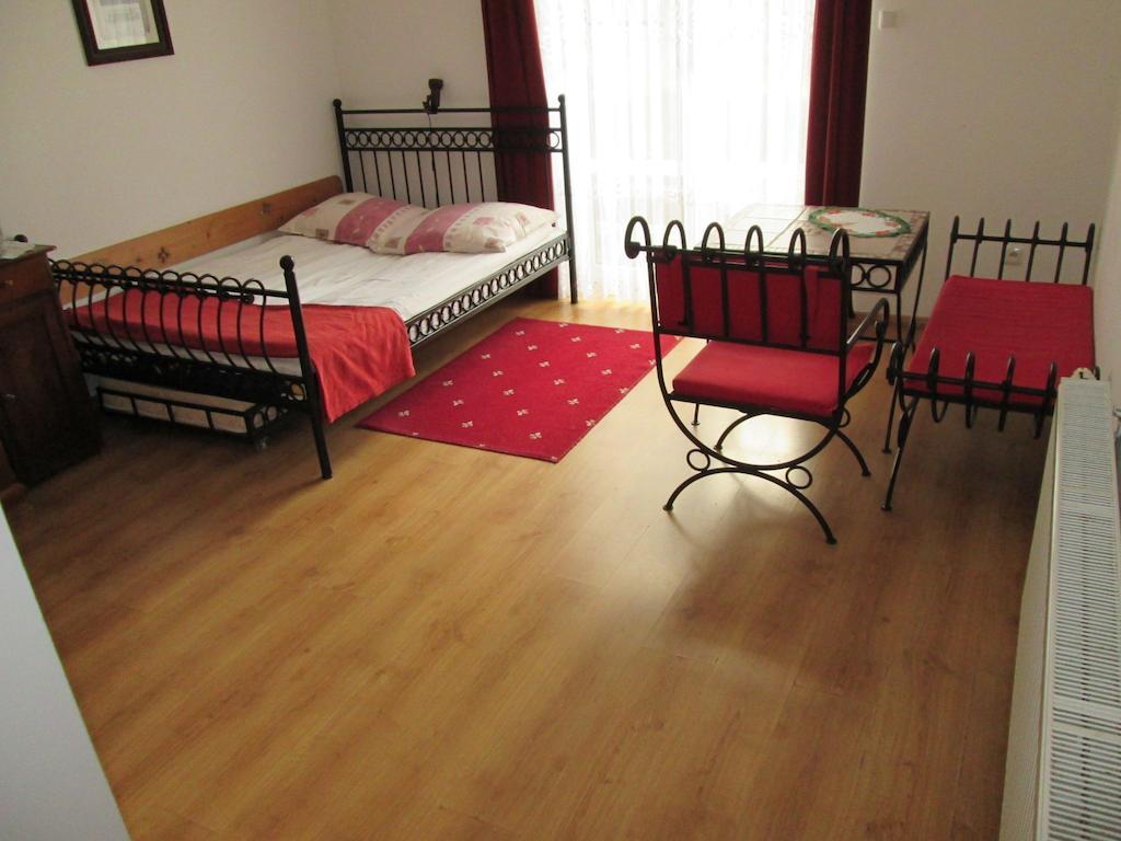 Habitación en casa particular Willawil